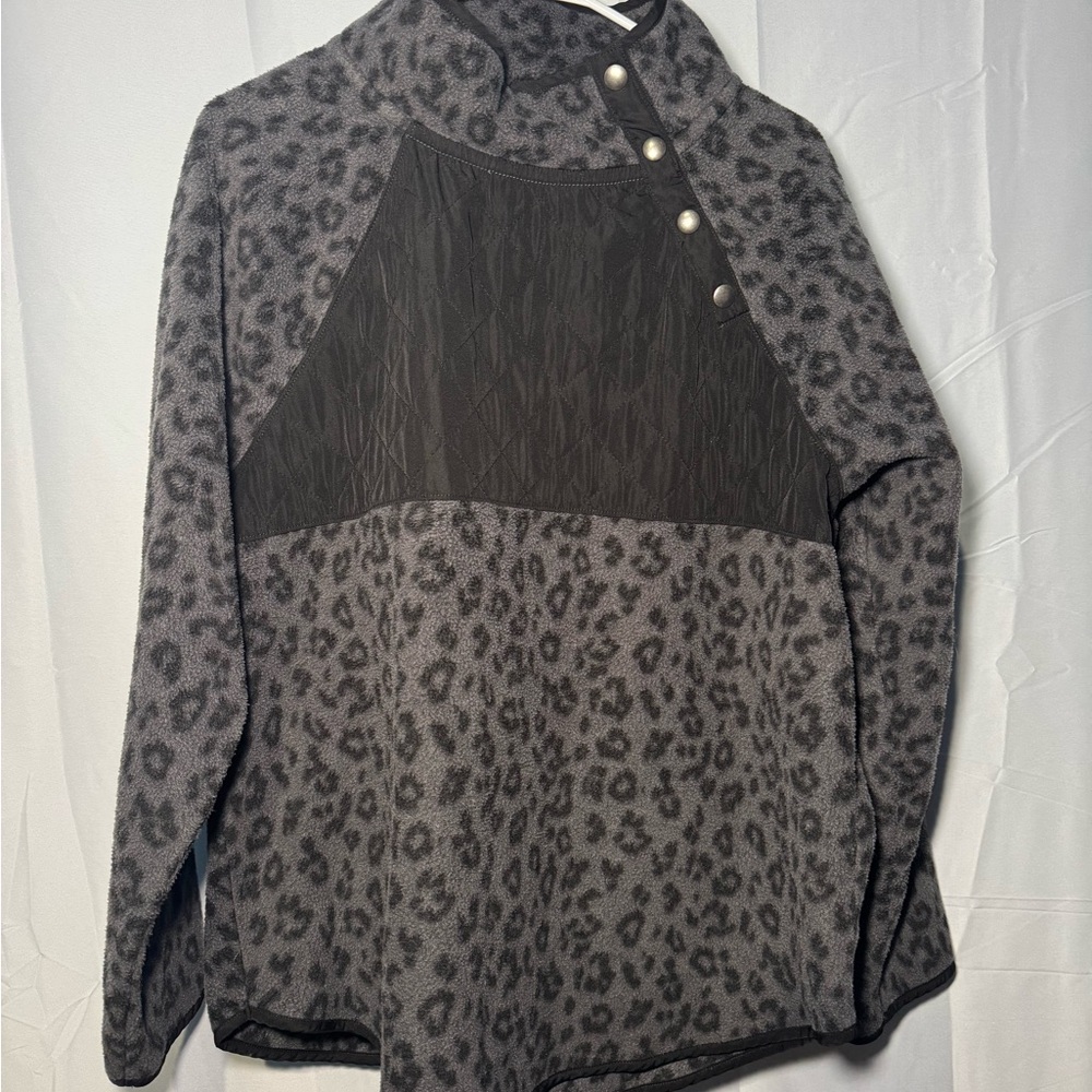 J. Crew Gray Leopard Print Fleece Pullover Size XL
